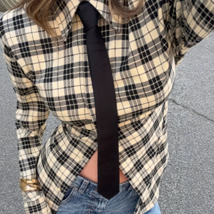 Women's Check Shirt Jacket with Emphasized Shoulders and Oversized Cut Mune Fashion