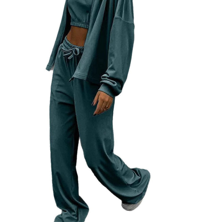 Women's soft velvet lounge set with short zipper, extra long drawstrings, and high-cut comfort pants Mune Fashion