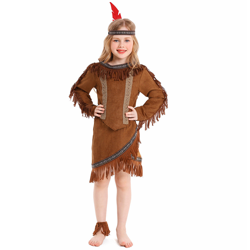 Girl Indian costume with fringes and embellished details Mune Fashion