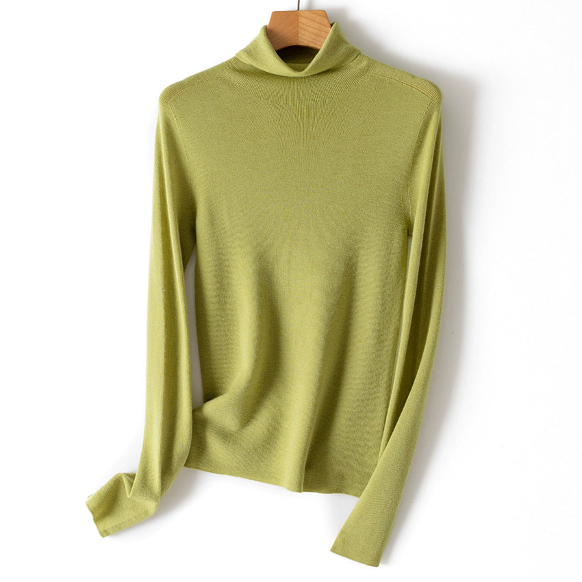 Women's Ultra Fine Turtleneck Sweater made of Fine Knit with Slim Silhouette Mune Fashion