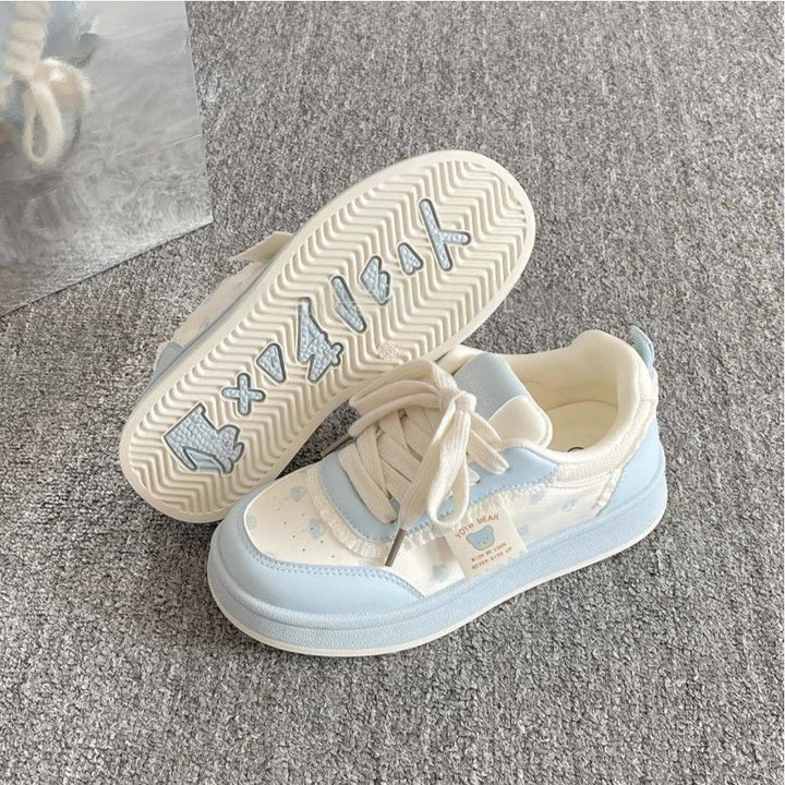 Women’s sporty sneakers with cute animal design and elastic laces Mune Fashion