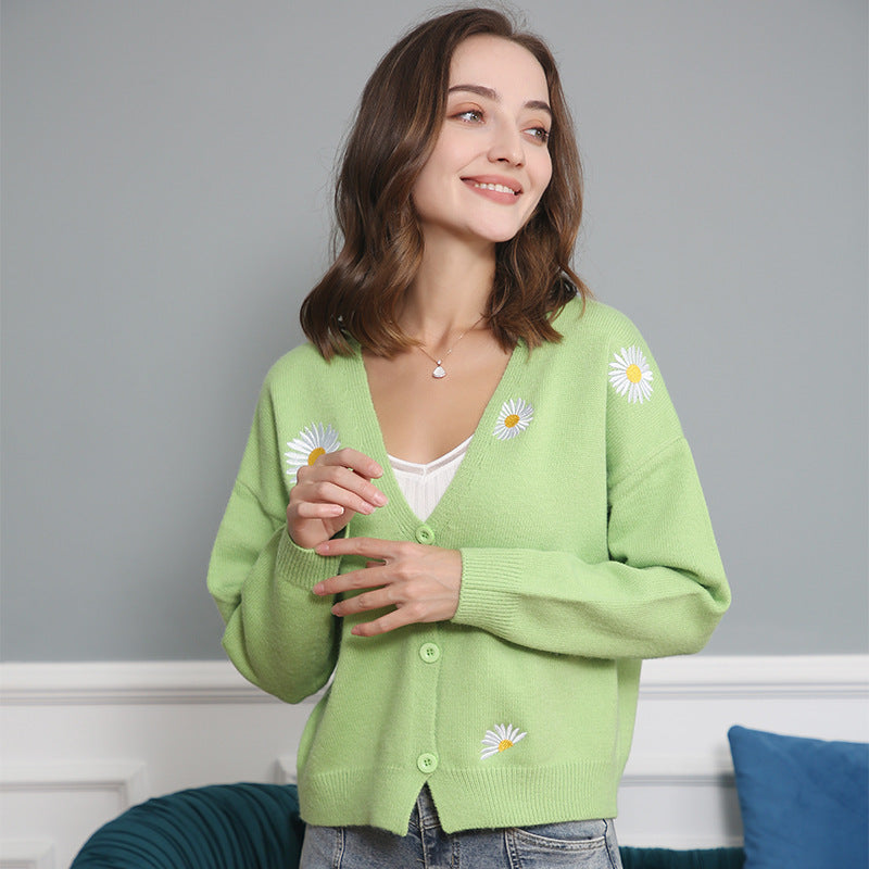 Women Short Cut V-Neck Knit Cardigan with Embroidered Daisies and Ribbed Cuffs Mune Fashion