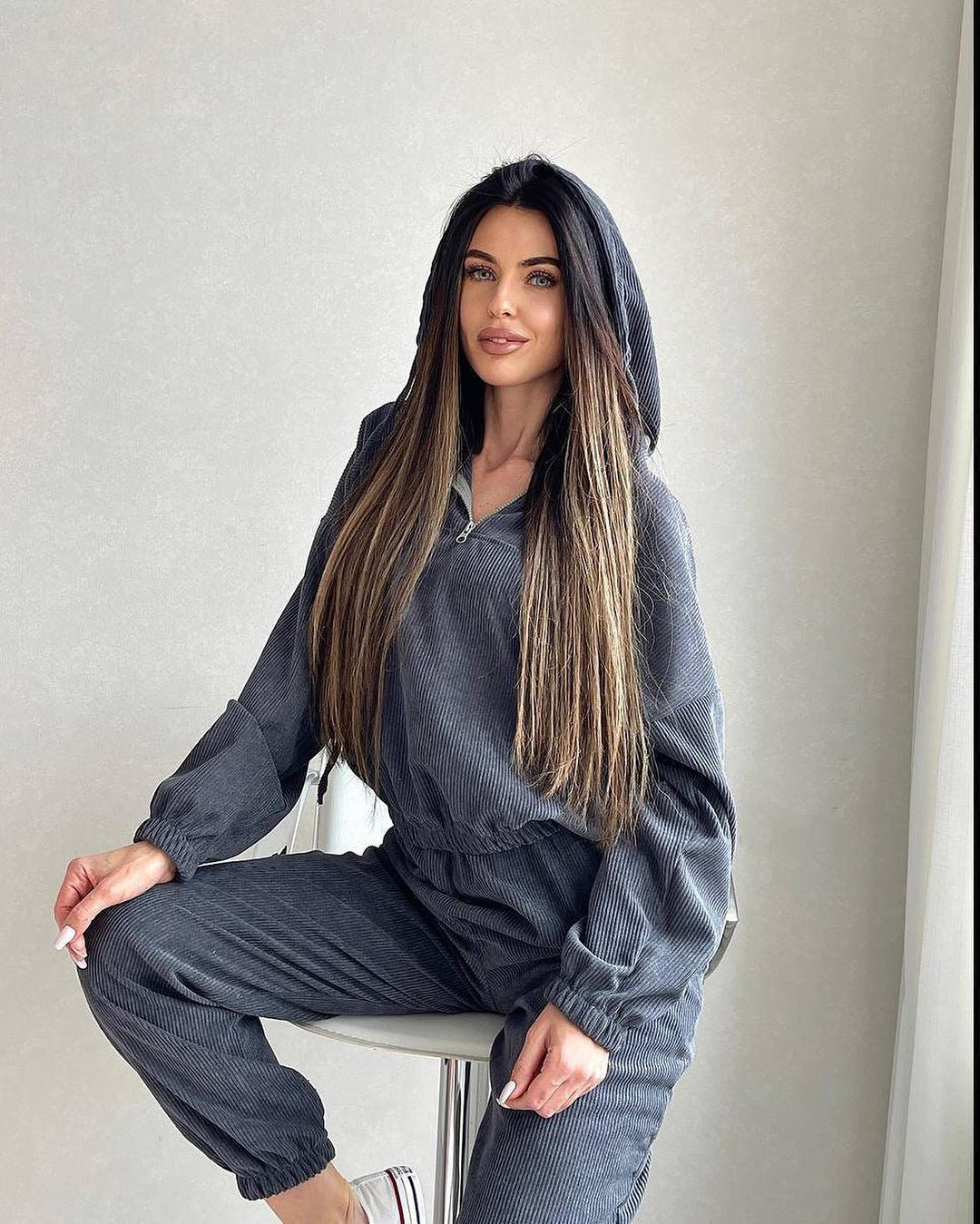 Women's Corduroy Loungewear Set with Hoodie and Jogging Pants Mune Fashion
