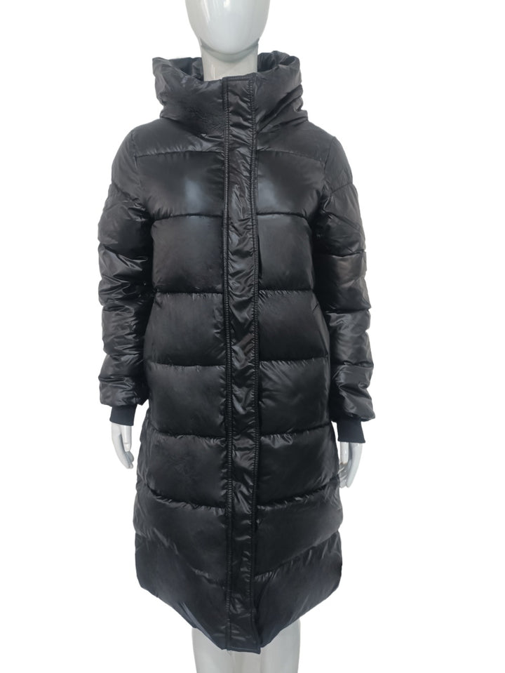 Women Long Puffer Coat with High Stand-Up Collar, Quilted Padding, and Elastic Cuffs Mune Fashion