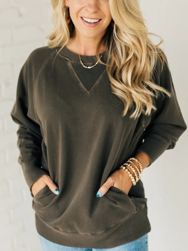 Women's Oversized Cotton Sweatshirt with V-Stitch, Ribbed Cuffs and Side Pockets Mune Fashion