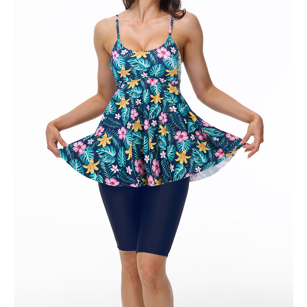Damen Tankini mit floralem Schnitt und figurbetonenden Shorts Echo Archiv