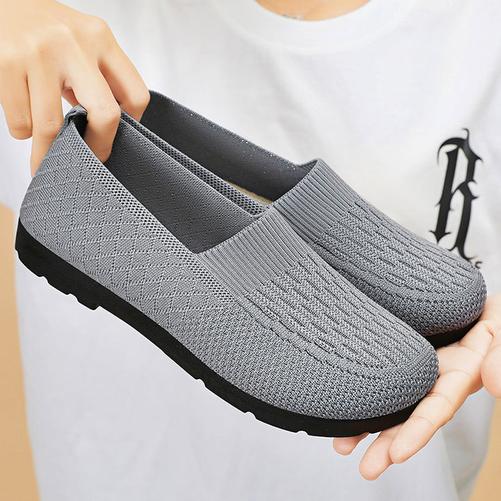 Women's hand-knitted casual slipper with breathable sock shoe, memory comfort insole, and non-slip profile sole Mune Fashion