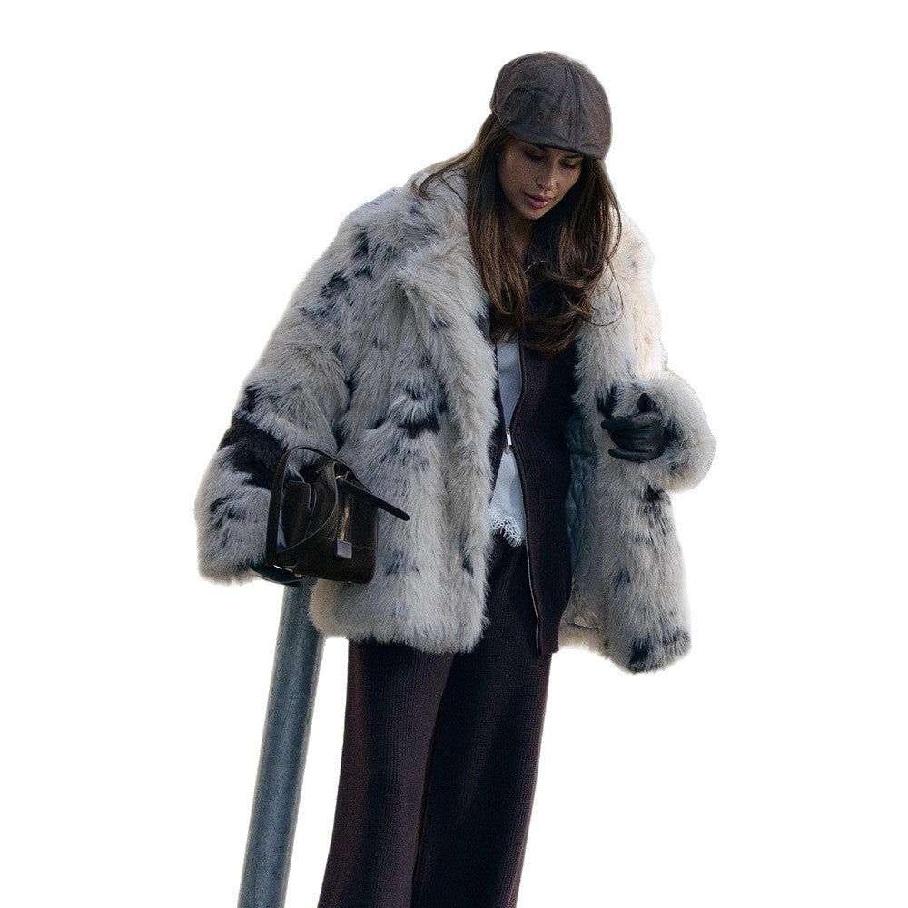Ladies Flecked Faux Fur Coat in Oversized Cut with Voluminous Shawl Collar Mune Fashion