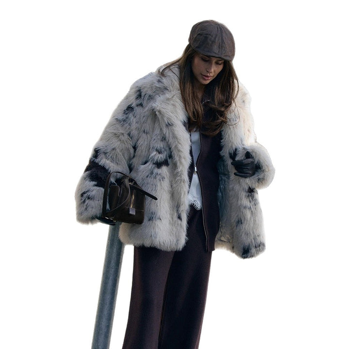 Ladies Flecked Faux Fur Coat in Oversized Cut with Voluminous Shawl Collar Mune Fashion