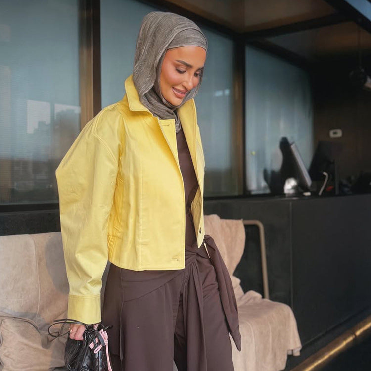 Women's Lightweight Rain Trench with Double-Breasted Closure, Boxy Oversized Silhouette and Shirt Collar Mune Fashion