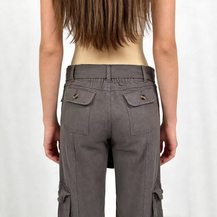 Women's loose cargo trousers with high waist, tie belt and multiple flap pockets Mune Fashion