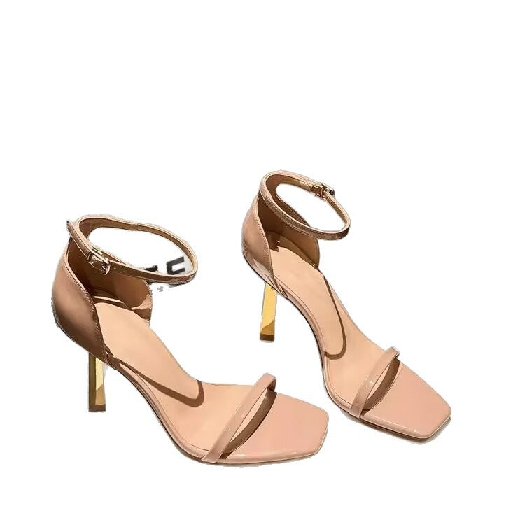 Women's strap sandal with a square toe and delicate metal stiletto Mune Fashion