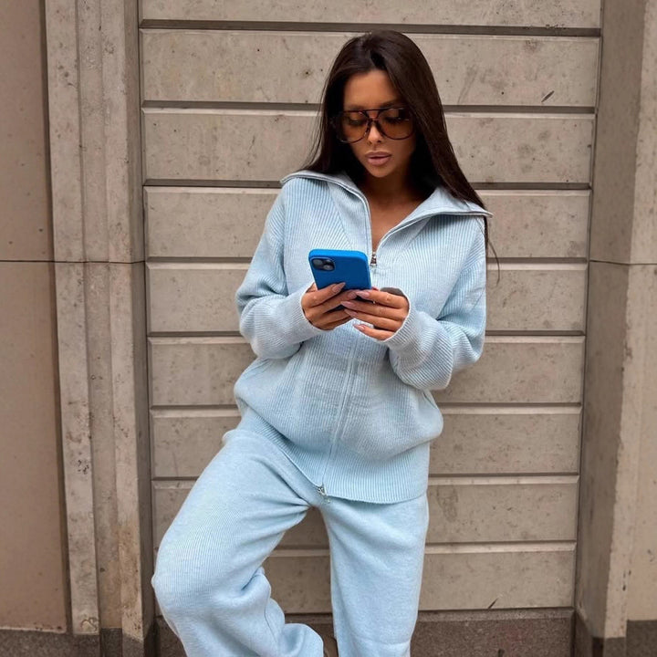 Ladies fine knit loungewear set with two-way zipper and wide lapel Mune Fashion