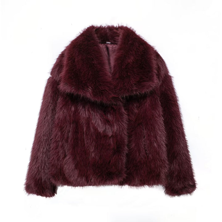 Ladies' short faux fur coat with oversized shawl collar and soft lining Mune Fashion