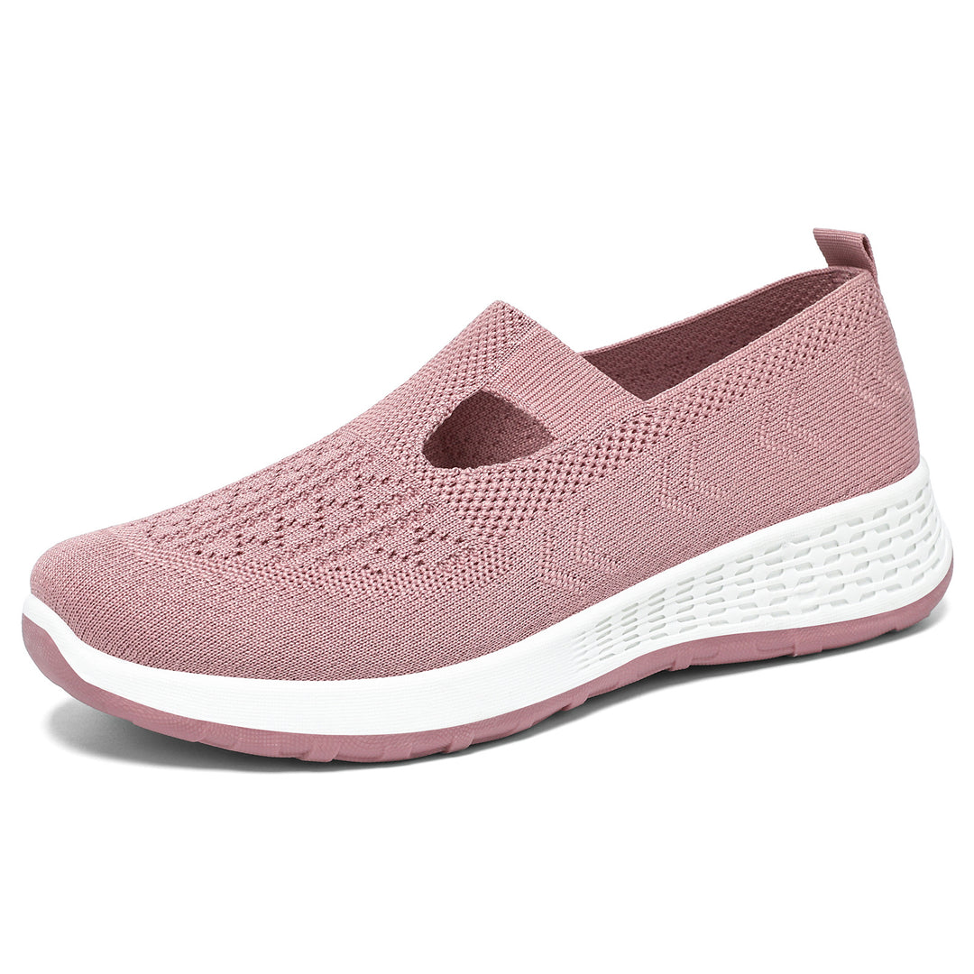 Women's knitted Slip-On comfort sneaker with V-Cut, elastic entry and cushioning honeycomb midsole Mune Fashion