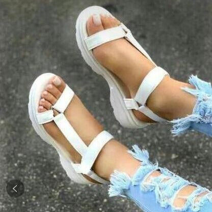 Women's sporty platform sandals with adjustable straps Mune Fashion