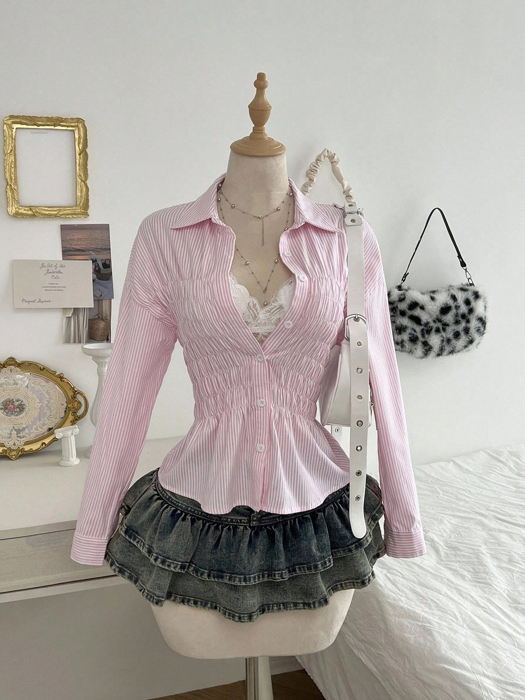 Women's tailored shirt blouse with gathered bust area and peplum Mune Fashion