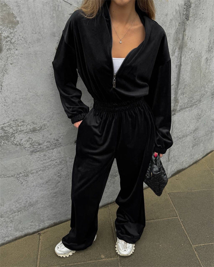 Women's velvet jumpsuit with wide leg, elastic waistband, and stand collar Mune Fashion