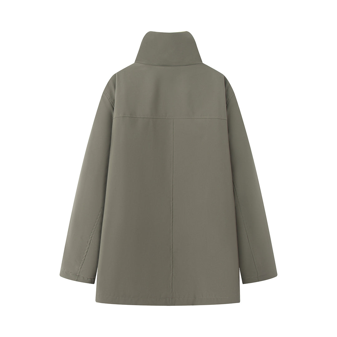 Women's oversized parka with high teddy-lined stand collar, concealed front placket and large flap pockets Mune Fashion