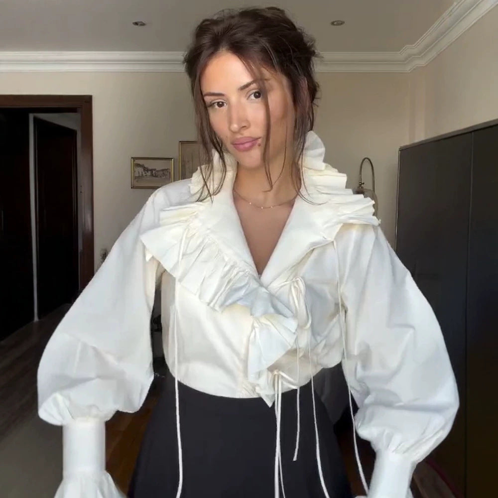 Women's ruffled blouse with voluminous flounce collar and drawstrings Mune Fashion