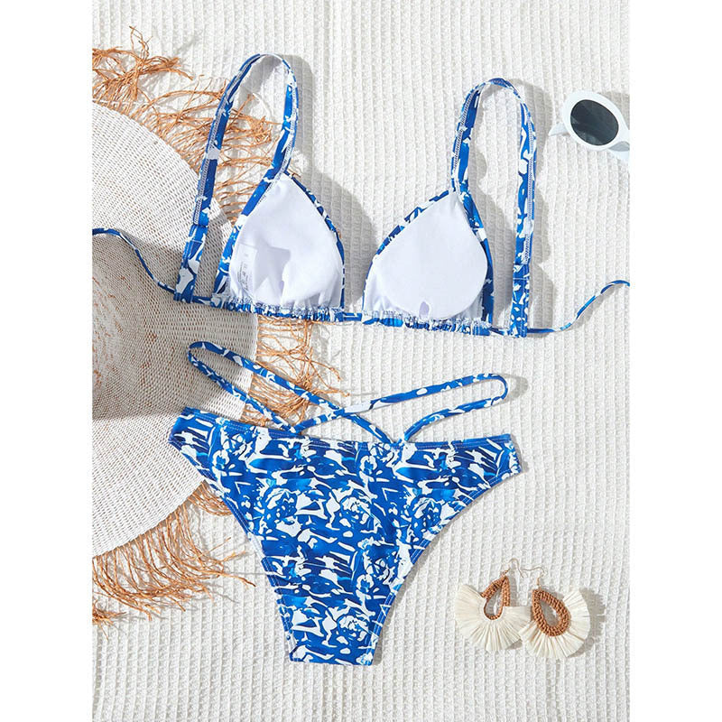 Women's Colorful Triangle Bikini with Adjustable Straps Mune Fashion