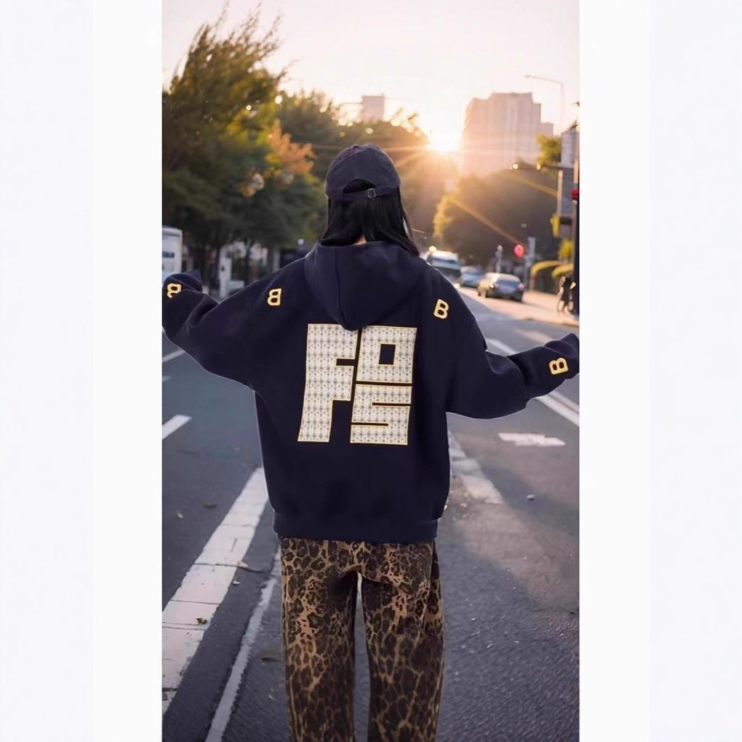 Unisex Urban Hoodie with Large Print Mune Fashion