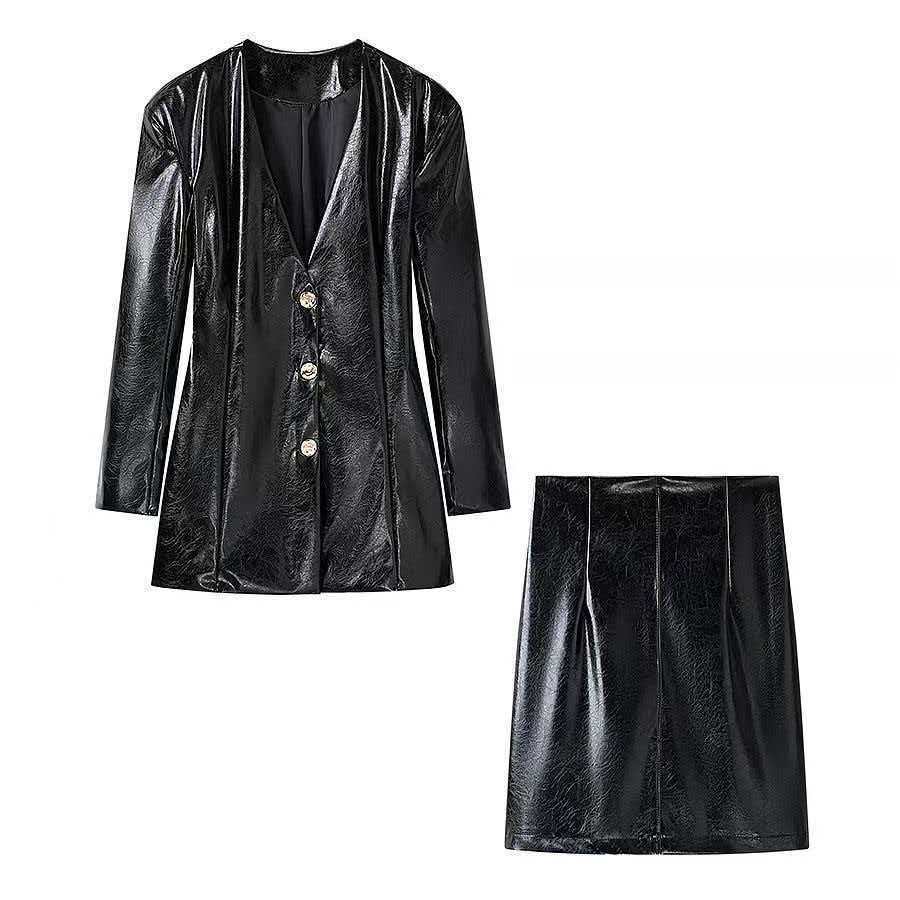 Ladies Long Patent Leather Blazer with Tailored Silhouette, Deep V-Neck and Decorative Buttons Mune Fashion