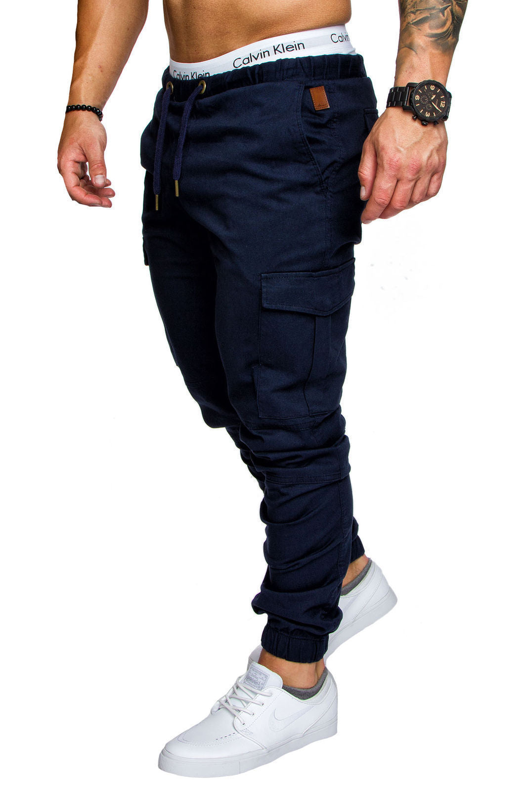 Men's tailored cargo jogger with elastic waistband, drawstring, and patch pockets Mune Fashion