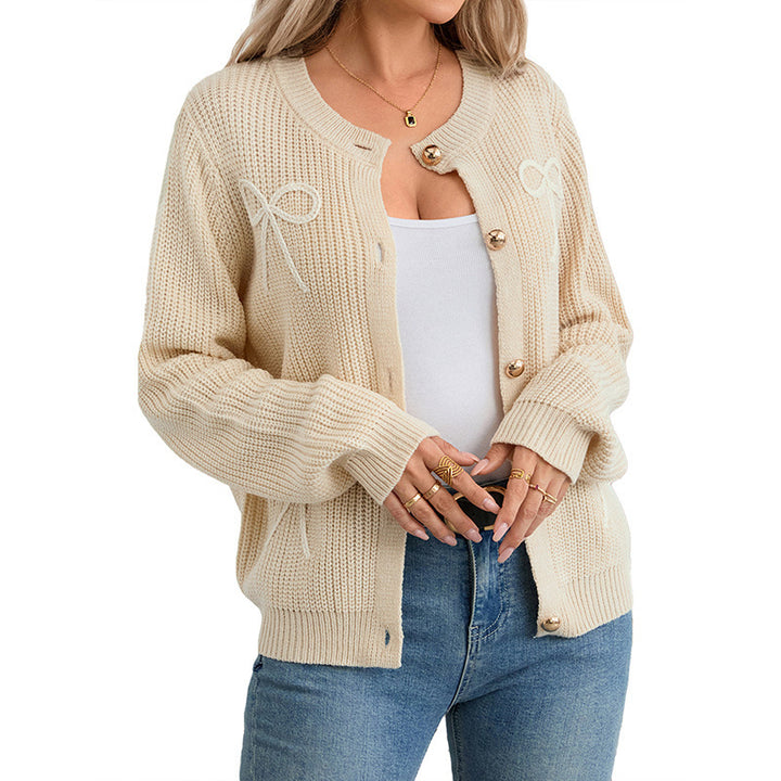 Ladies chunky knit cardigan with decorative bows and golden decorative buttons Mune Fashion