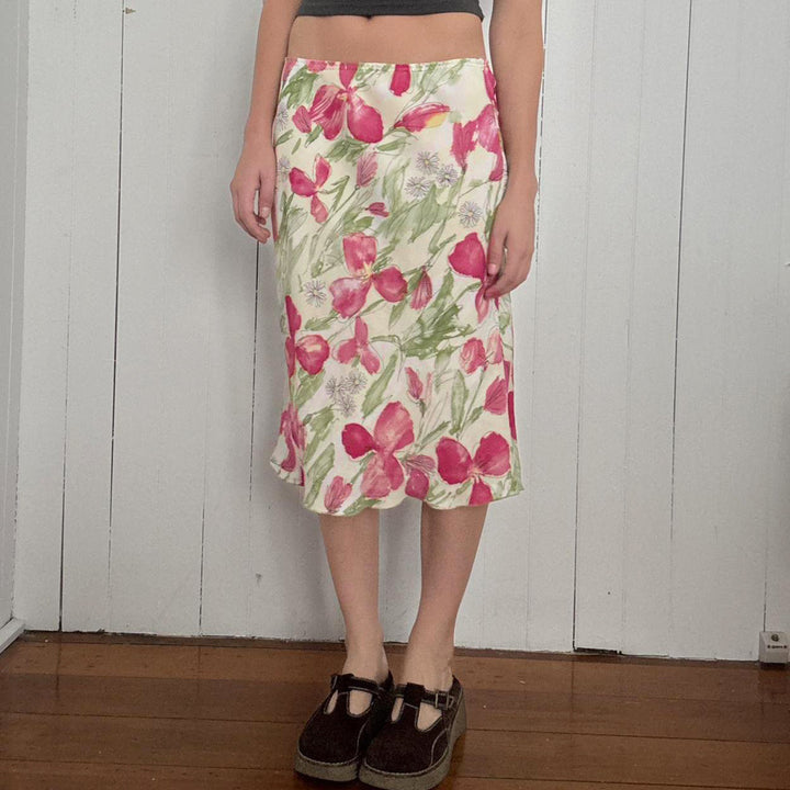 Women's flared midi skirt with floral watercolor print and high waist Mune Fashion