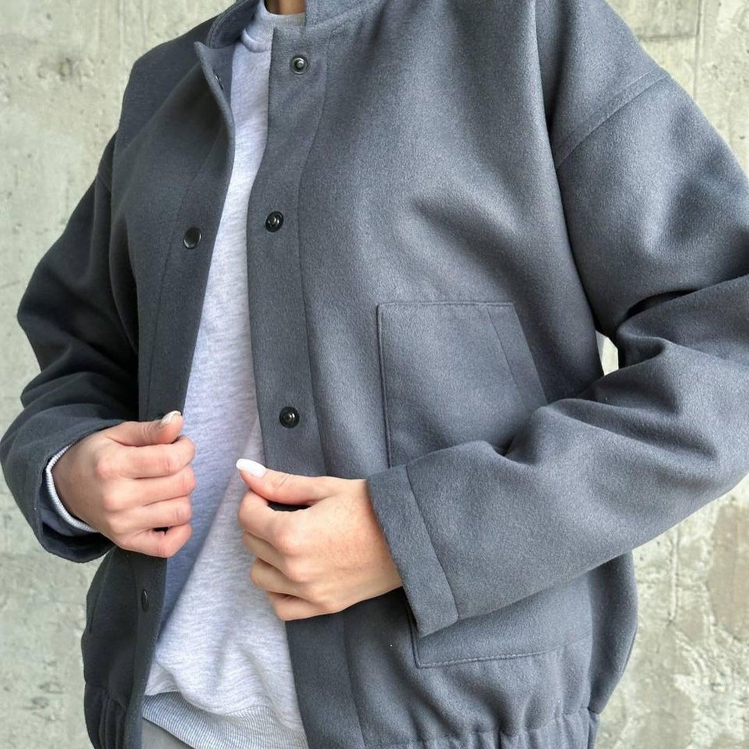 Ladies short-cut bomber jacket made of wool blend with snap button closure and elastic hem Mune Fashion