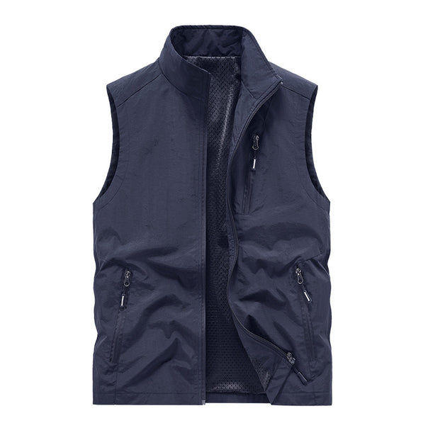 Men's Sporty Outdoor Vest with Functional Zipper Pockets Mune Fashion