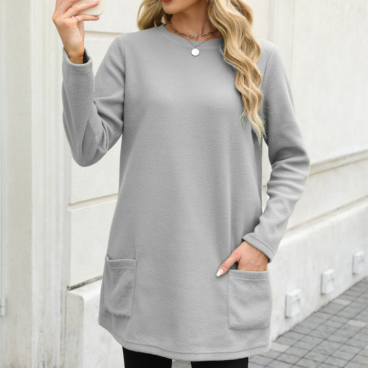 Women's lightweight fleece tunic dress with round neckline and patch pockets Mune Fashion
