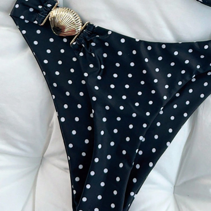 Ladies Push-Up Bikini with Ruffles and Elegant Shell Detail Mune Fashion
