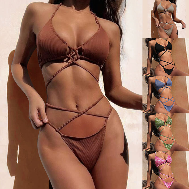 Women's Triangle Bikini with Criss-Cross Design Mune Fashion