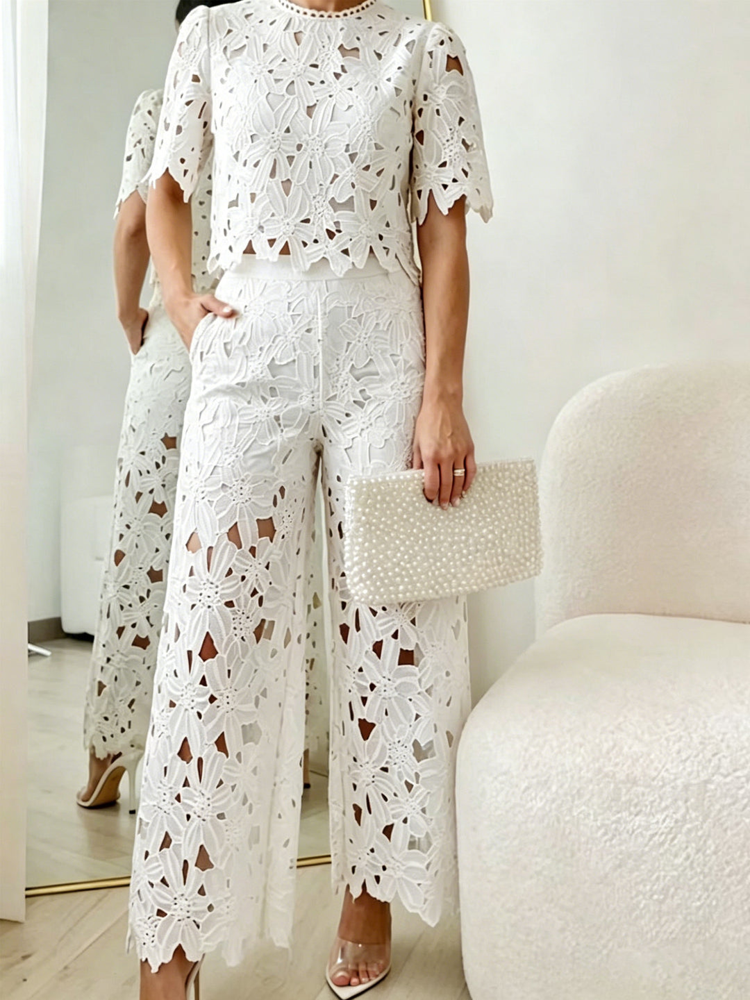 Ladies' two-piece set in Guipure lace with a cropped top, scalloped hem, and high-waisted wide Palazzo pants Mune Fashion