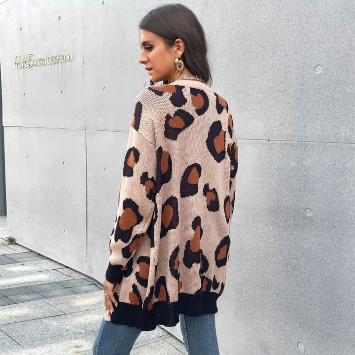 Women's Longline Cardigan in Leo Jacquard with Open Front and Ribbed Cuffs Mune Fashion