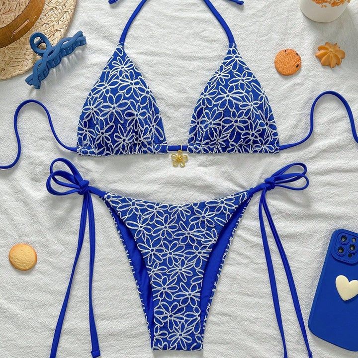 Women Bikini Top and Lace Bikini Bottom Mune Fashion