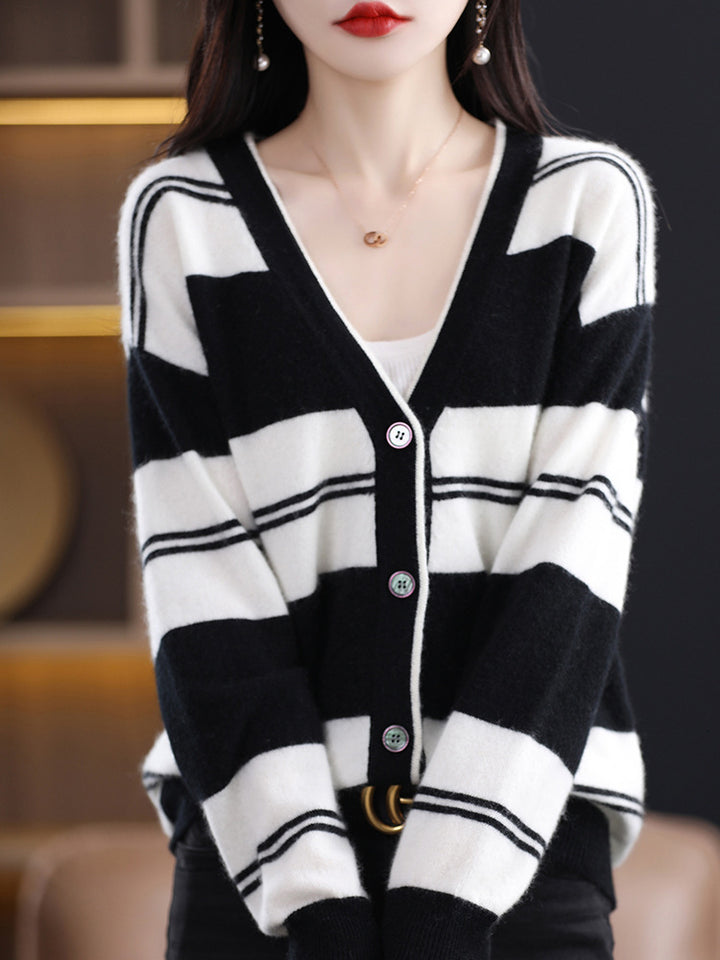 Ladies Mid-length Fine Knit Cardigan with Wide Block Stripes, V-neck and Ribbed Cuffs Mune Fashion