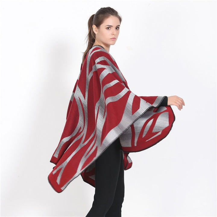 Women's textured knit cape with asymmetric wrap style and jacquard pattern Mune Fashion