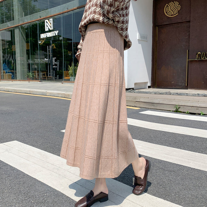 Women's Elegant, Pleated Maxi Skirt with Fine Ribbed Texture Mune Fashion