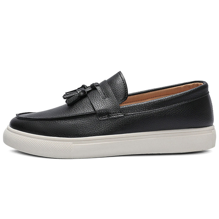 Men's Fashion Moccasins with Tassels