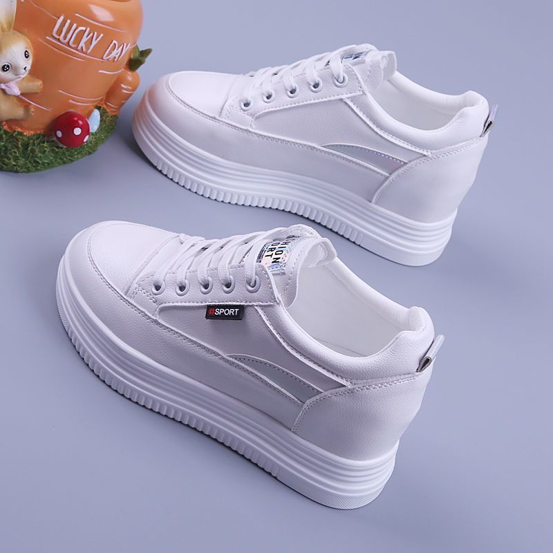 Women's Platform Sneakers with Comfortable Cushioning and Sporty Design Mune Fashion