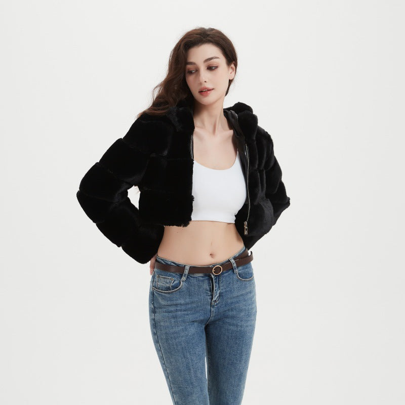 Women's Cropped Faux Fur Jacket with Quilted Panel Design and Hood Mune Fashion