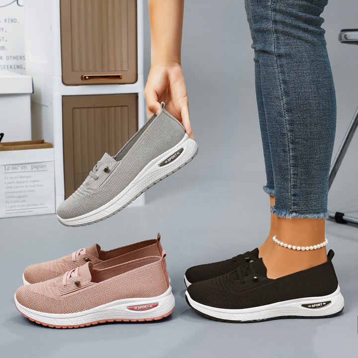 Women's knitted slip-on loafer sneaker with air-cushioned EVA midsole and slip-resistant rubber outsole Mune Fashion