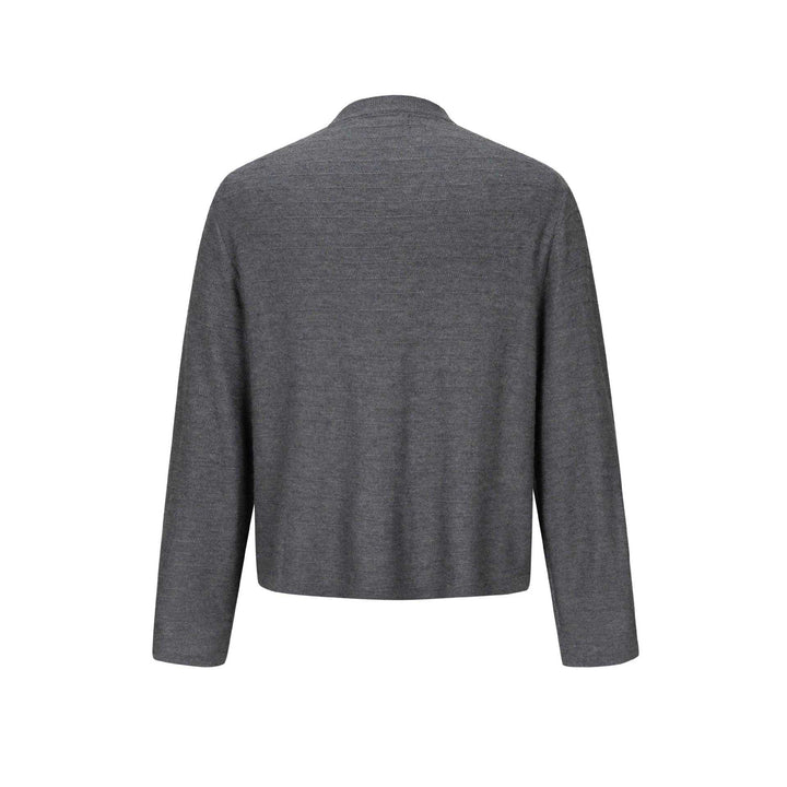 Unisex fine knit crew neck pullover with fine vertical texture and straight hem Mune Fashion