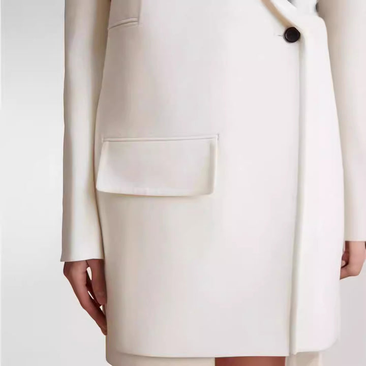 Women Minimalist Long Blazer with Asymmetric Single-Button Front and Clean Longline Cut Mune Fashion