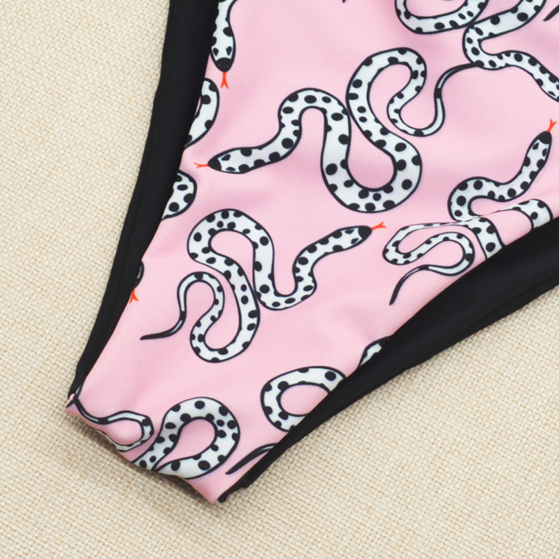 Women's halter bikini with asymmetric design and playful pattern Mune Fashion