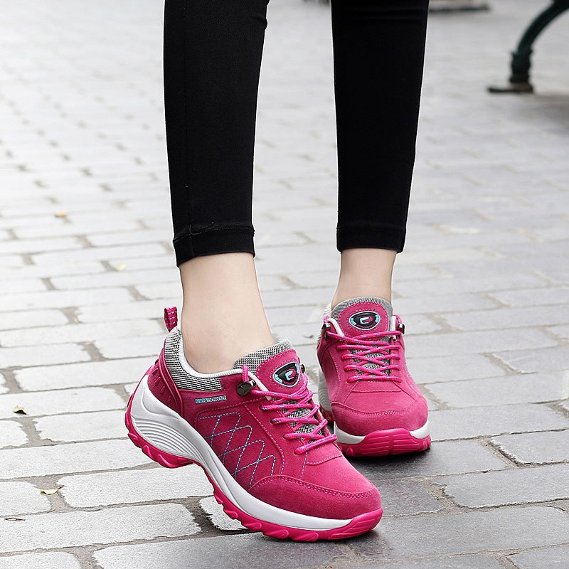 Women's Comfortable Outdoor Walking Sneakers with Reinforced Profile Sole and Padded Ankle Collar Mune Fashion