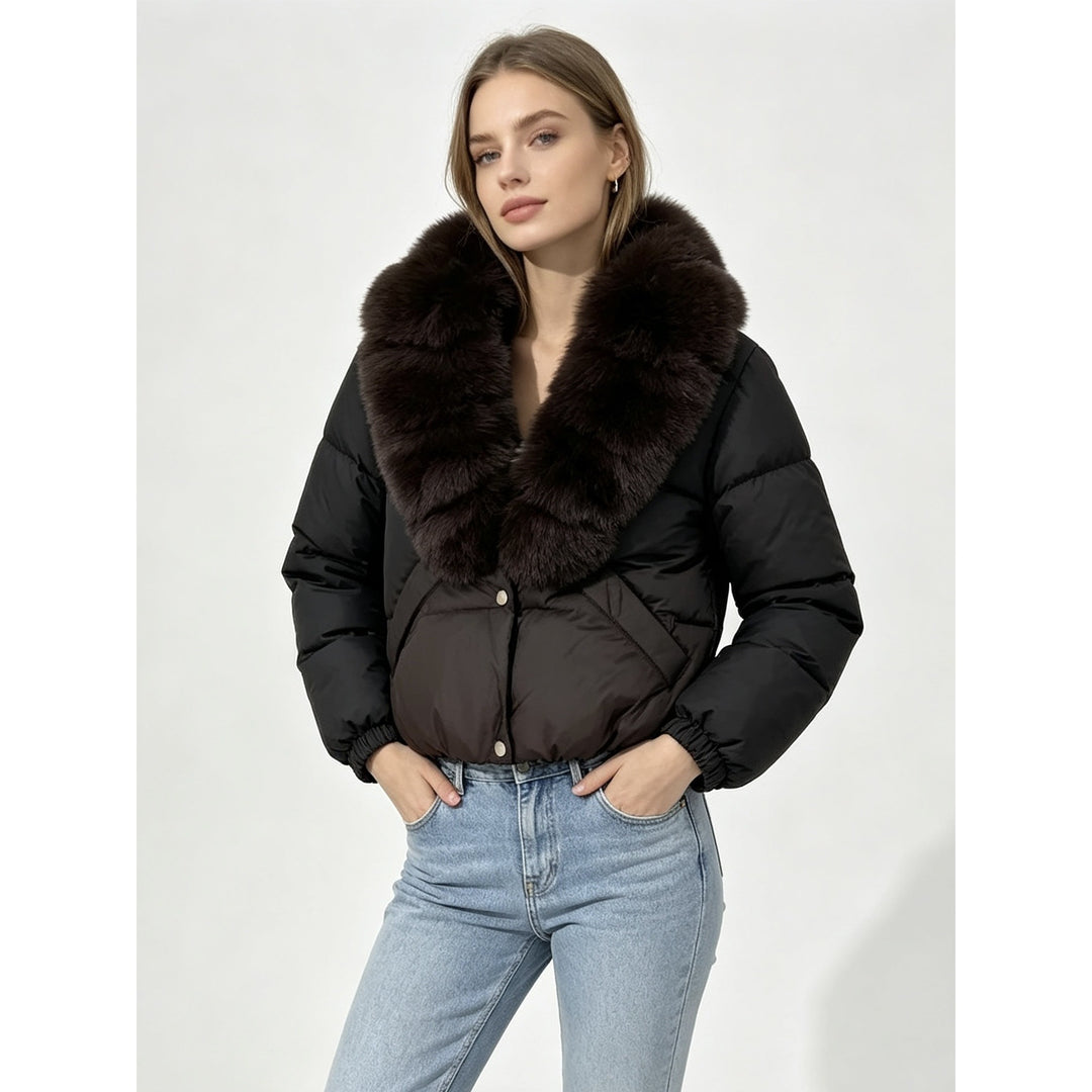 Women's cropped padded jacket with extra voluminous faux fur shawl collar and elastic cuffs Mune Fashion